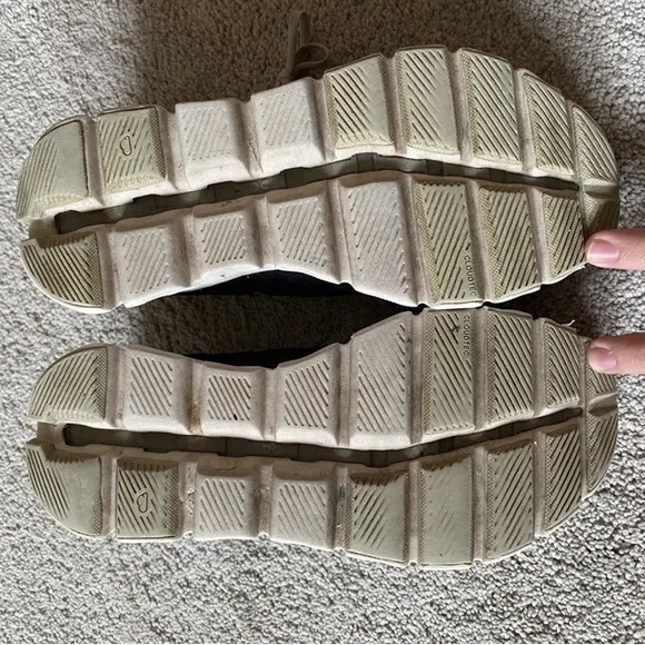 SSENSE Helion Cloudtec Athletic Running Shoes Cloud Flow - Picture 4 of 8